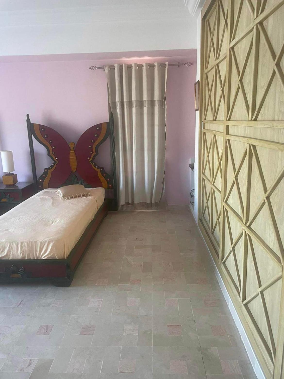 La Maison Les Pins Chambre D'Hote Chez L'Habitant ラ・マルサ エクステリア 写真